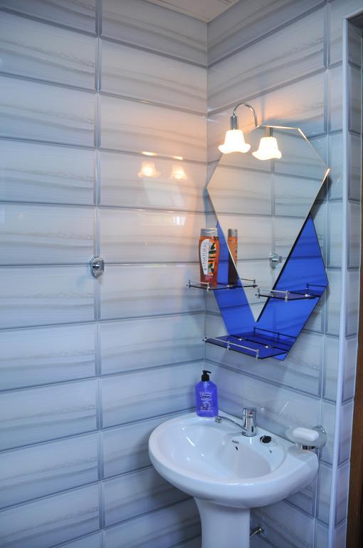 Guest House Ukimerioni Кутаїсі Номер фото