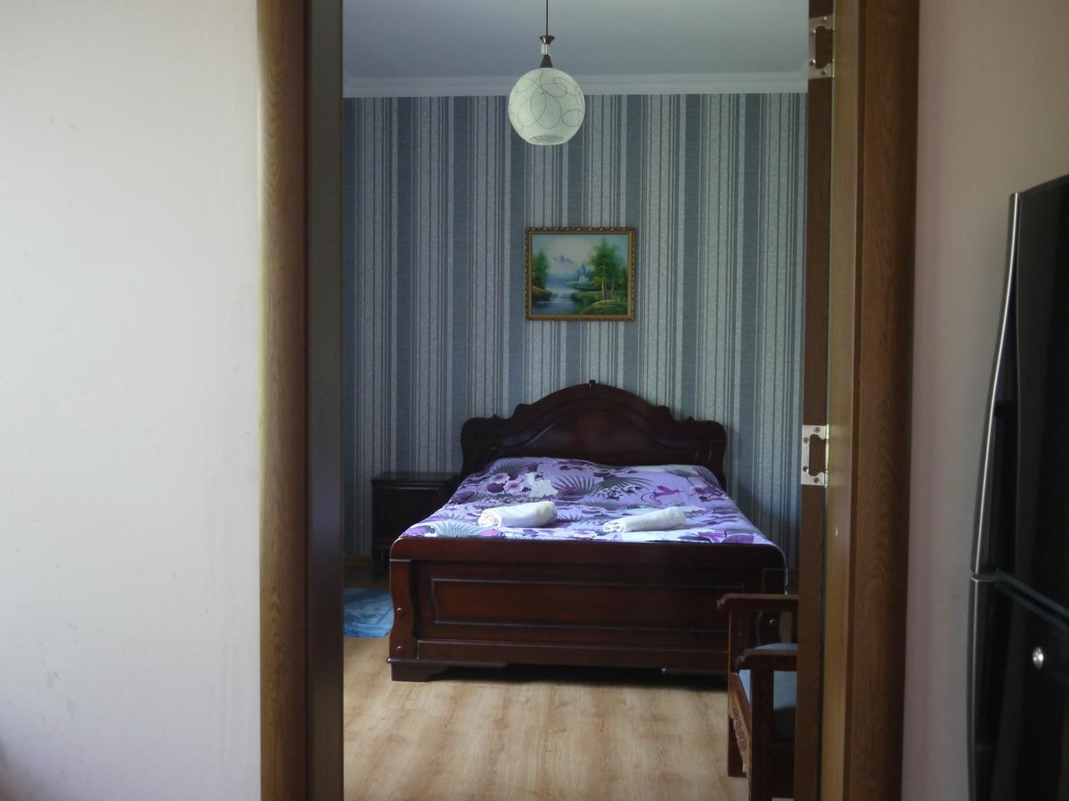 Guest House Ukimerioni Кутаїсі Екстер'єр фото