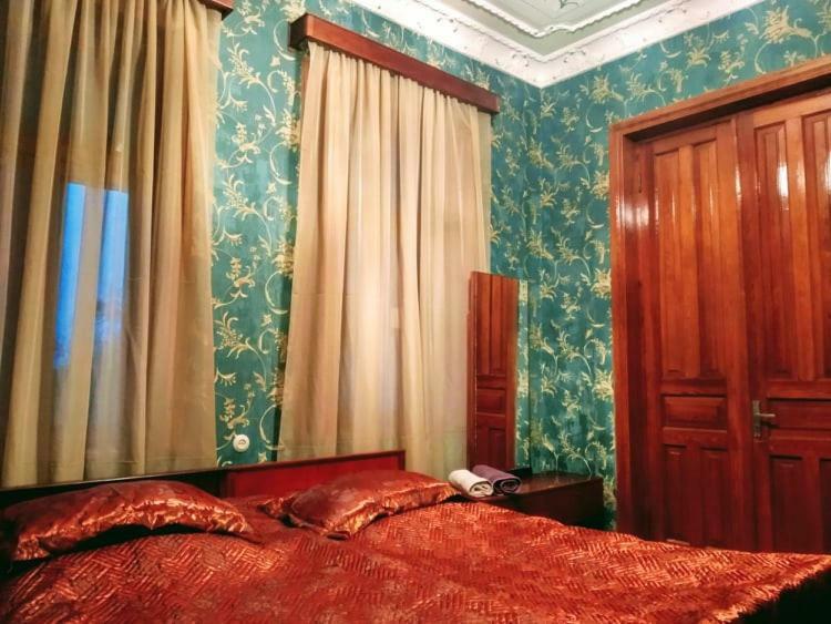 Guest House Ukimerioni Кутаїсі Екстер'єр фото